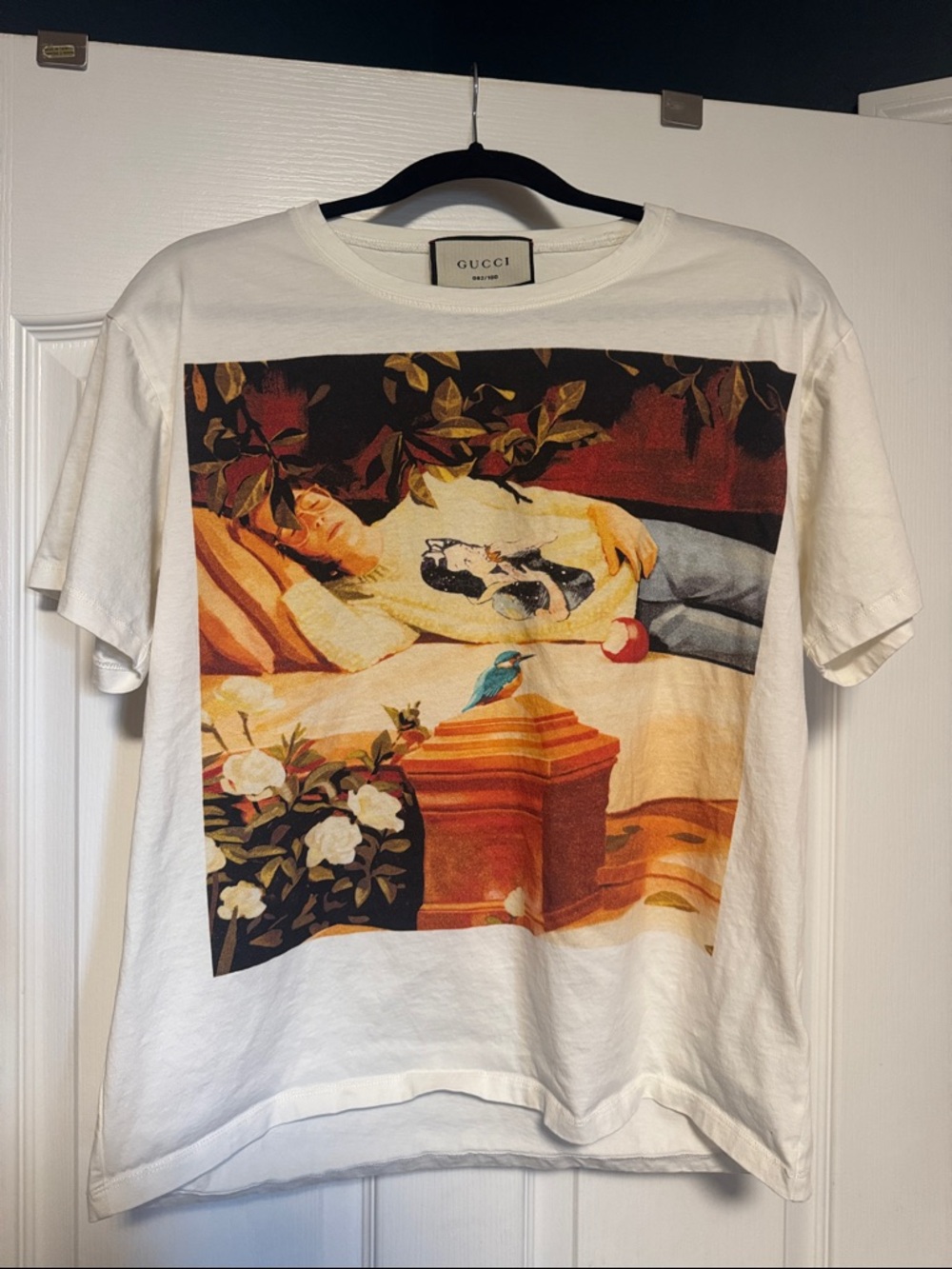 Gucci White Short-Sleeve T-Shirt with Multicolor Scenic Print